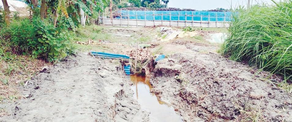 বাঙ্গরায় ৪শ বছরের পুরনো খাল দখল
