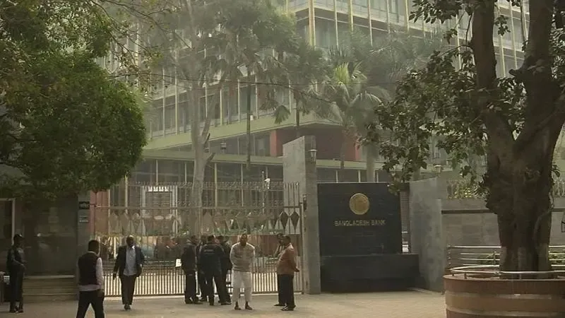খেলাপি ঋণ কমাতে সুদ মওকুফের সিদ্ধান্ত, কারা পাবে এই সুবিধা ?
