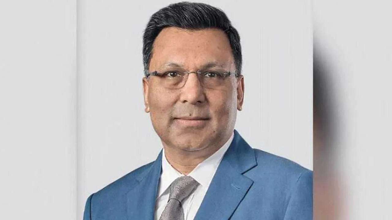 ইবিএলের চেয়ারম্যান নির্বাচিত হলেন আনিস আহমেদ