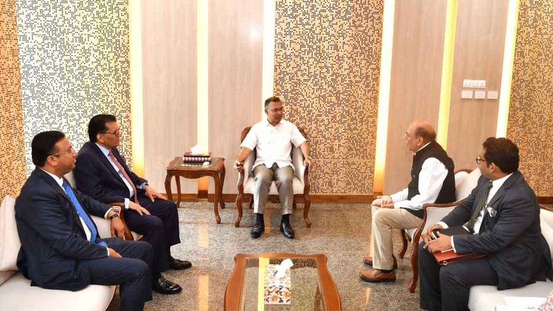 হাদির খুনি ও হাসিনাকে দ্রুত ফেরত দেবে ভারত