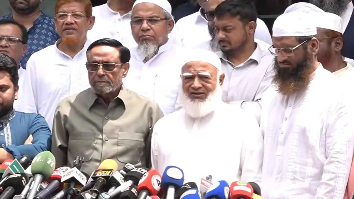‘সর্বক্ষেত্রে রাজনীতি স্বচ্ছ ও প্রতিদ্বন্দ্বিতামূলক হওয়া উচিত’