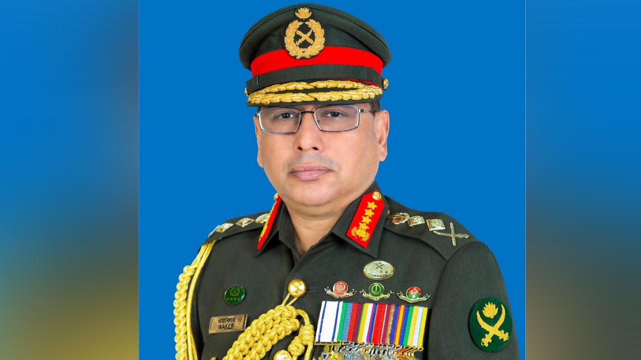 পাঁচ দিনের সফরে দক্ষিণ সুদান ও আবেই গেলেন সেনাপ্রধান